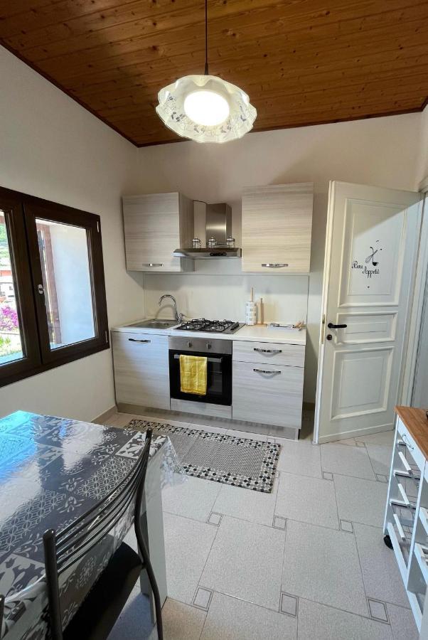 Le Sorgenti Guest House Ilbono Екстер'єр фото